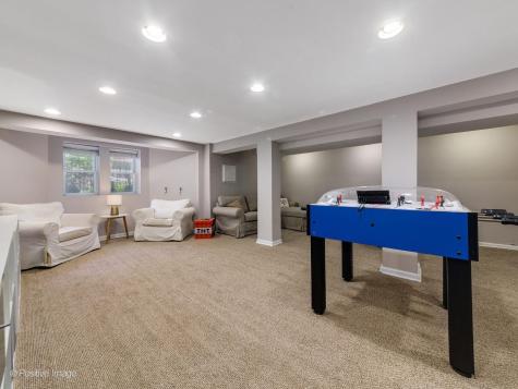 3813 North Hermitage Avenue Chicago IL 60613