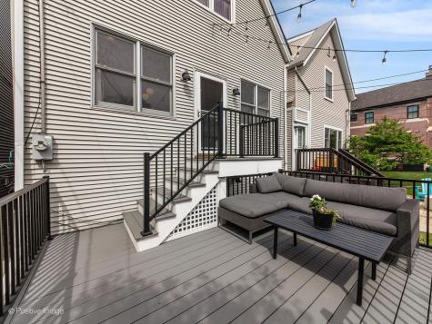 3813 North Hermitage Avenue Chicago IL 60613