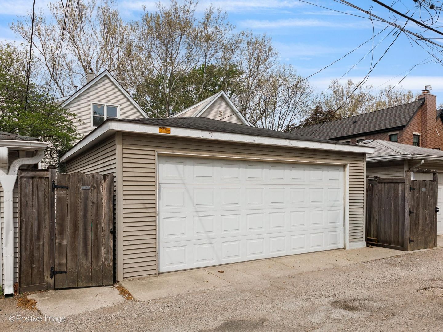 3813 North Hermitage Avenue Chicago IL 60613