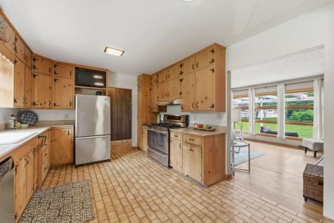 3215 34TH Street Rock Island IL 61201