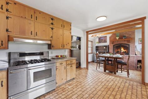3215 34TH Street Rock Island IL 61201