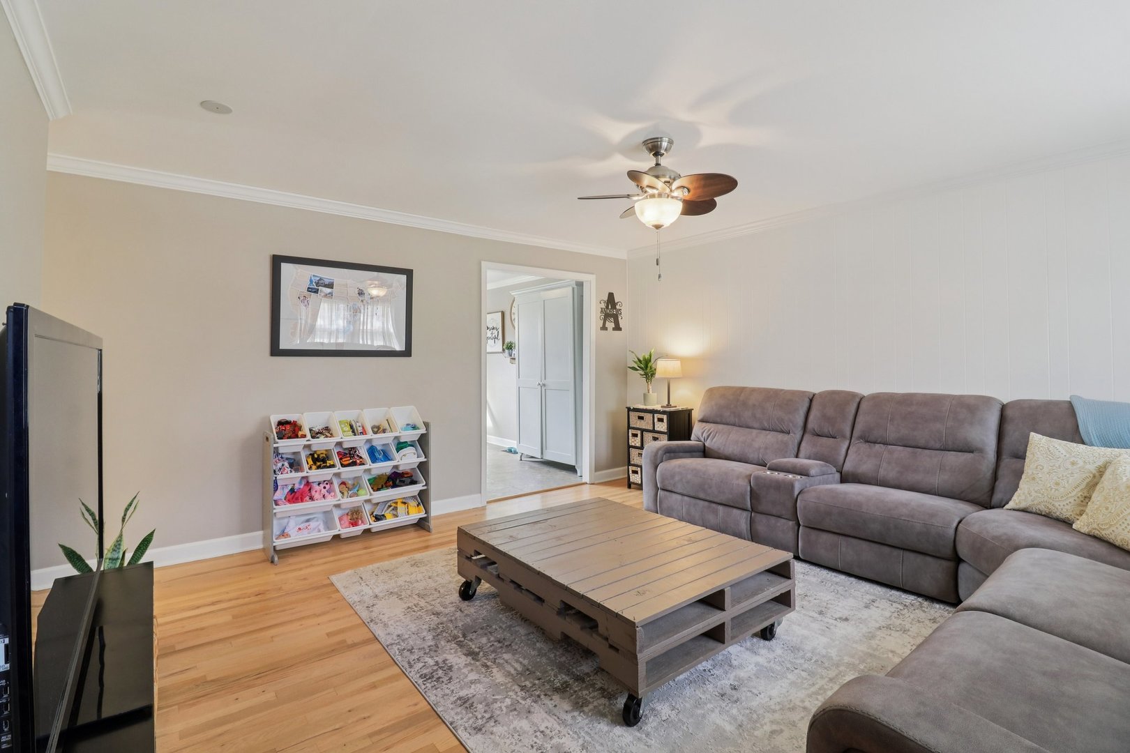 30W221 Claymore Lane Naperville IL 60563