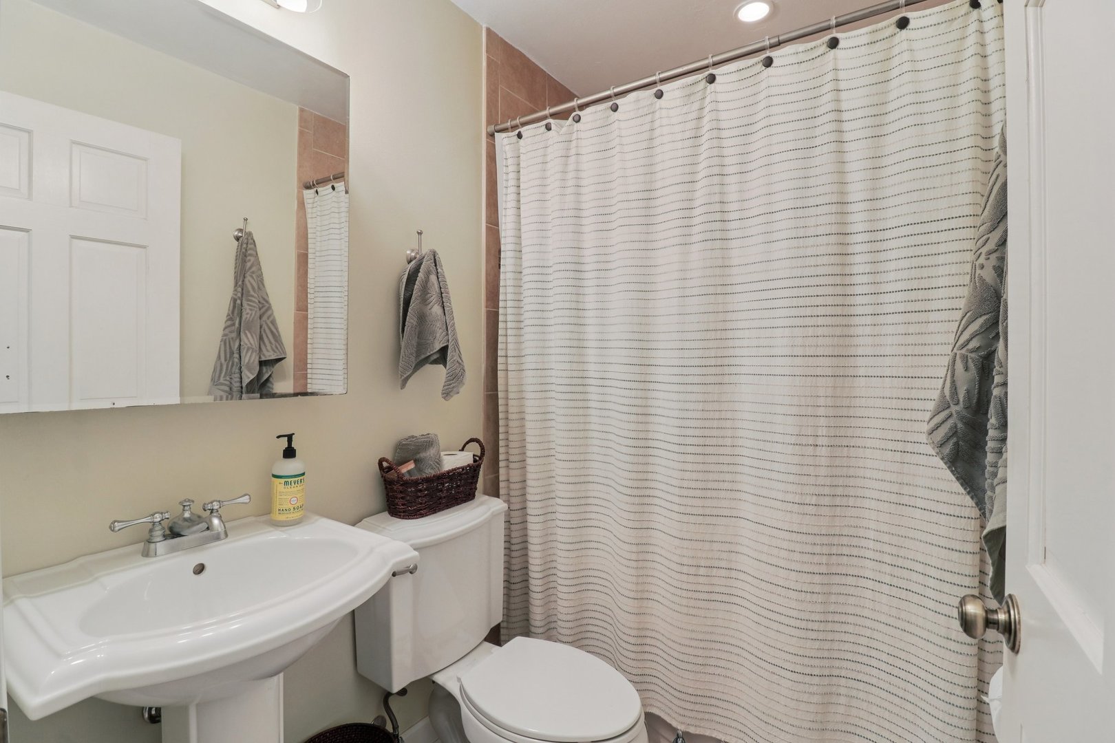 30W221 Claymore Lane Naperville IL 60563