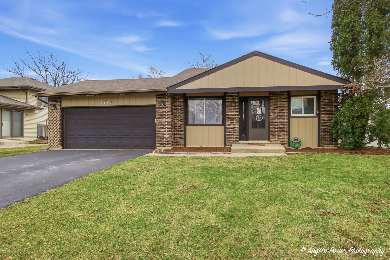 1920 Island Court Woodstock IL 60098