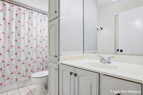 1920 Island Court Woodstock IL 60098