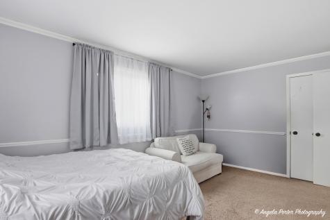 1920 Island Court Woodstock IL 60098