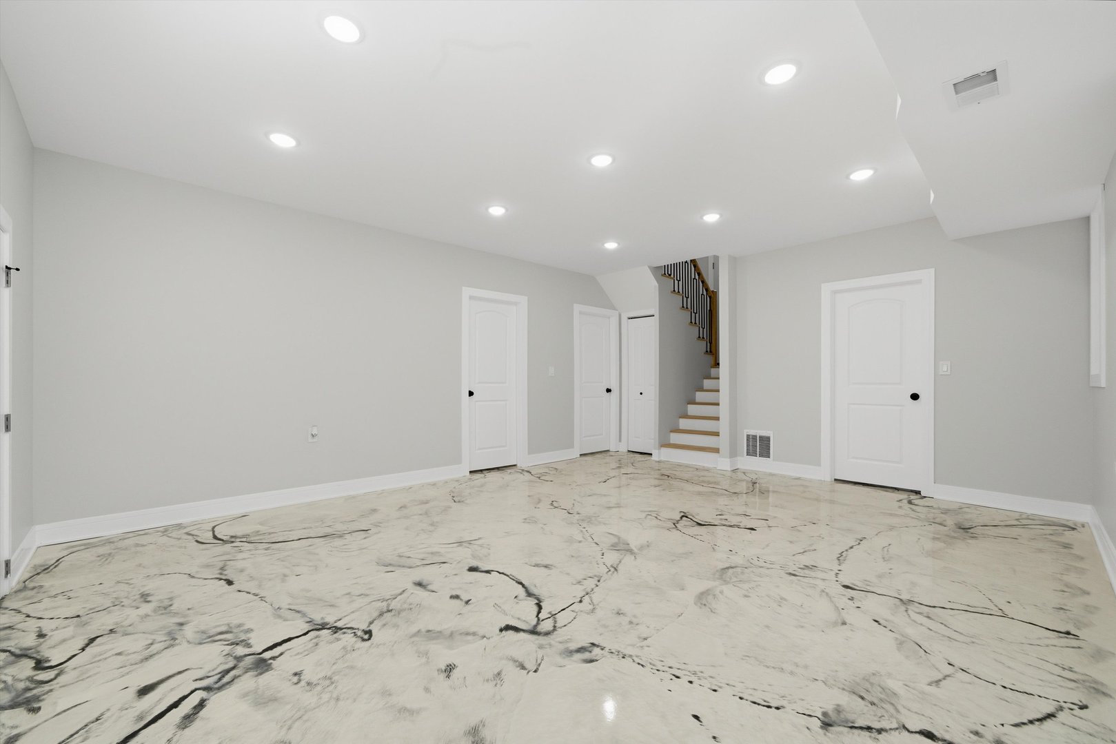 7146 South Constance Avenue Chicago IL 60649