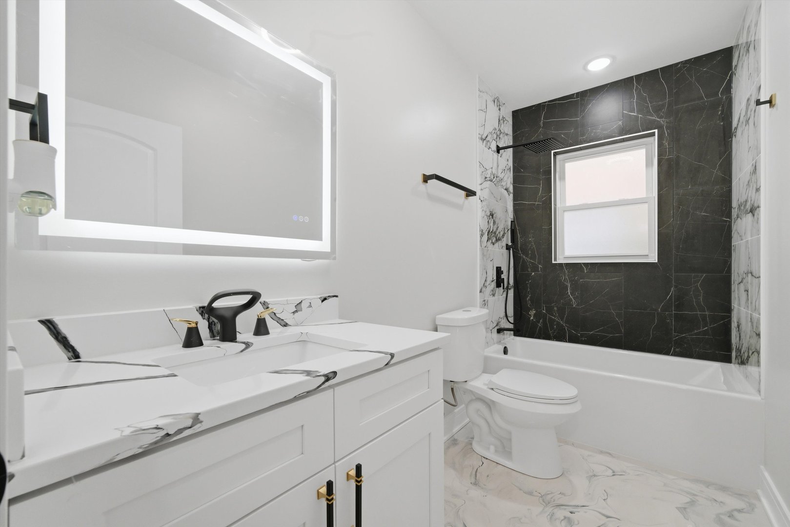 7146 South Constance Avenue Chicago IL 60649