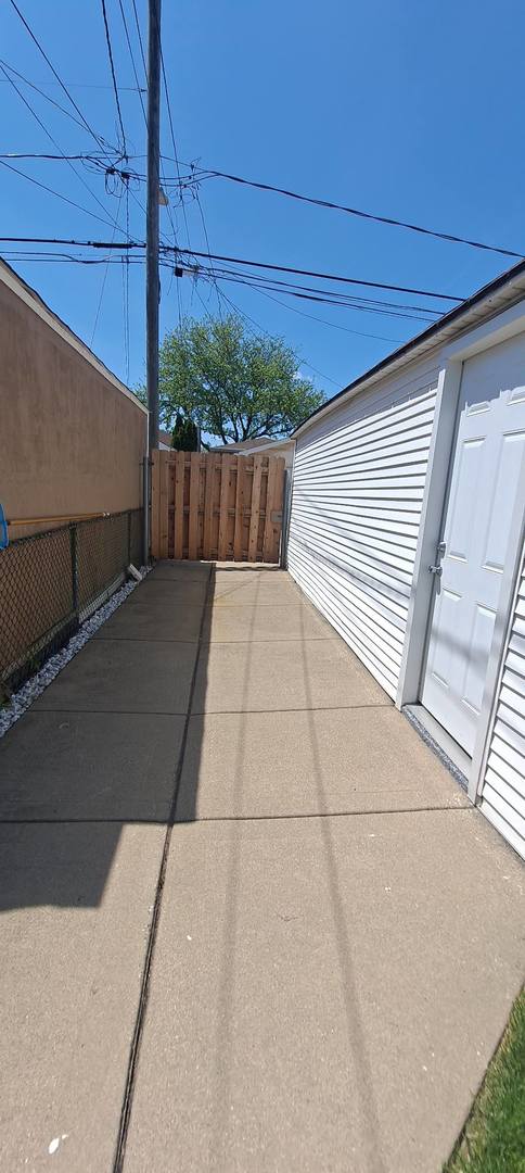 5110 South Latrobe Avenue Chicago IL 60638