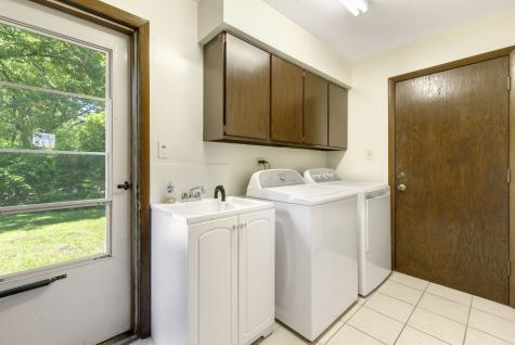 65 Regent Drive Oak Brook IL 60523
