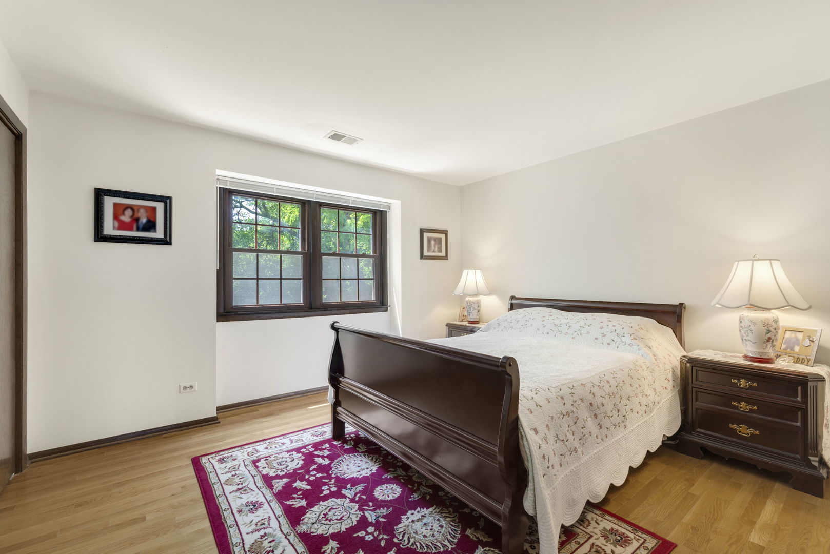 65 Regent Drive Oak Brook IL 60523