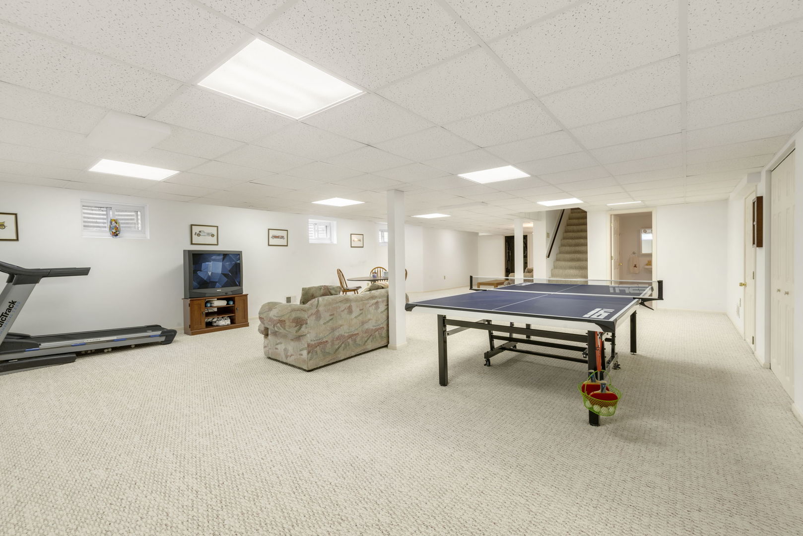 65 Regent Drive Oak Brook IL 60523