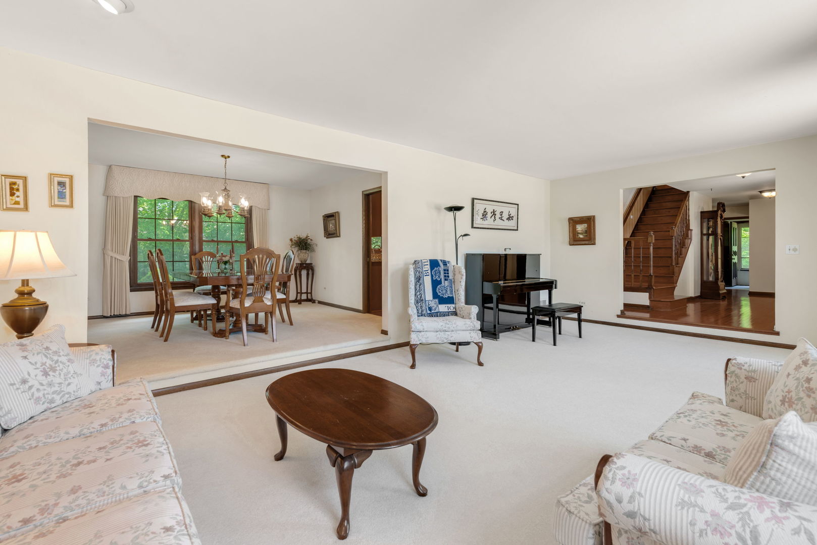 65 Regent Drive Oak Brook IL 60523