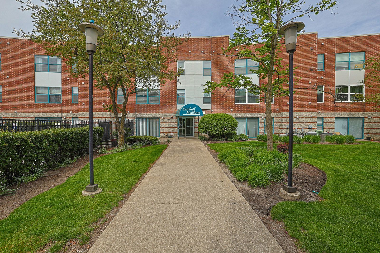 3265 Kirchoff Road Rolling Meadows IL 60008