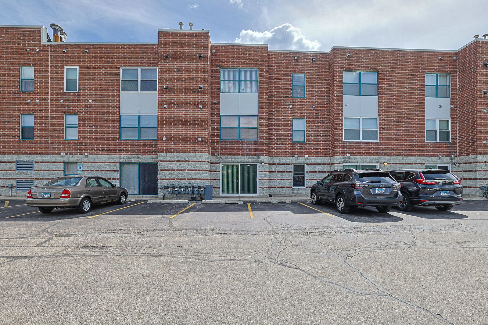 3265 Kirchoff Road Rolling Meadows IL 60008
