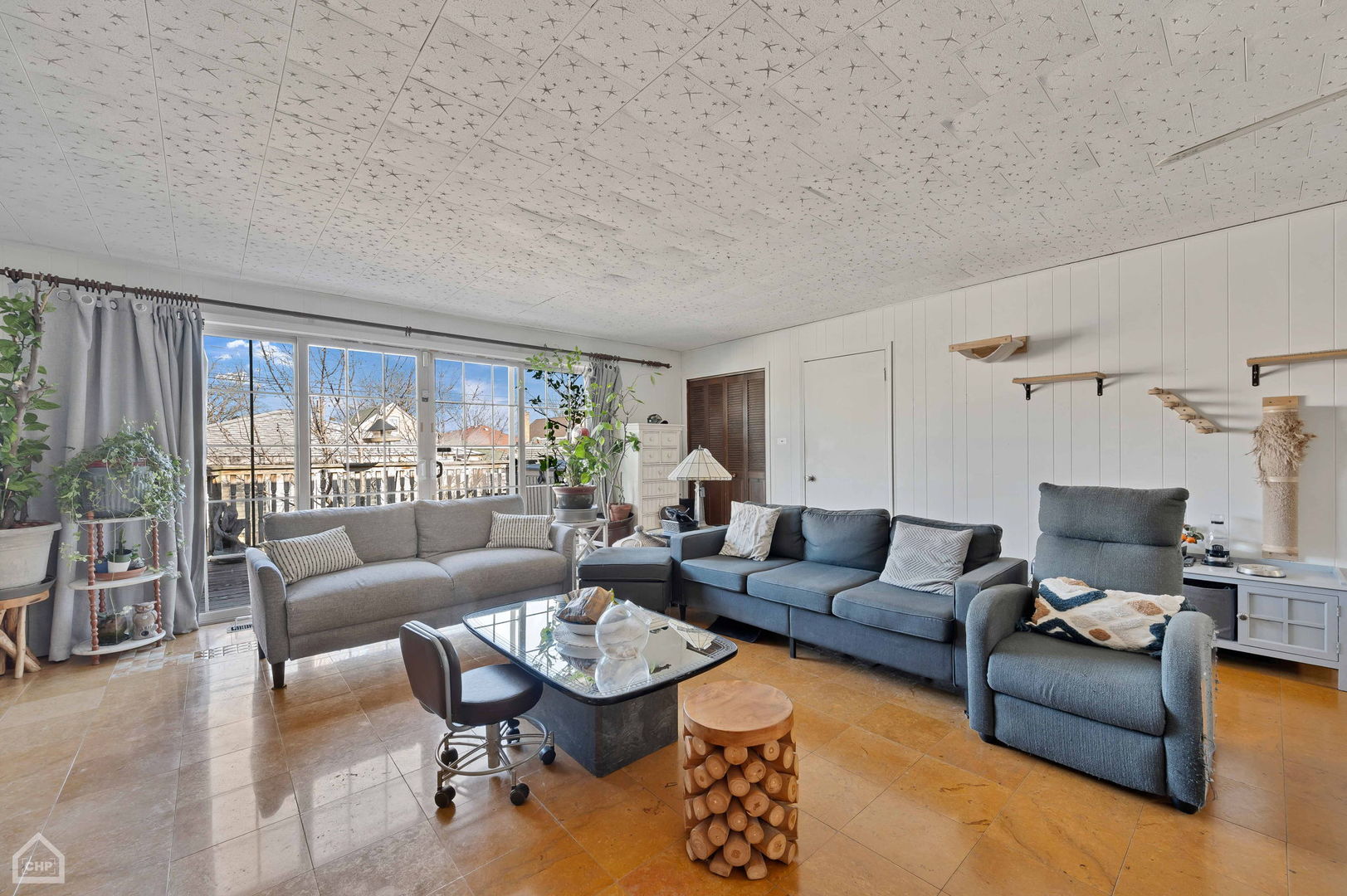 3736 West 70th Street Chicago IL 60629