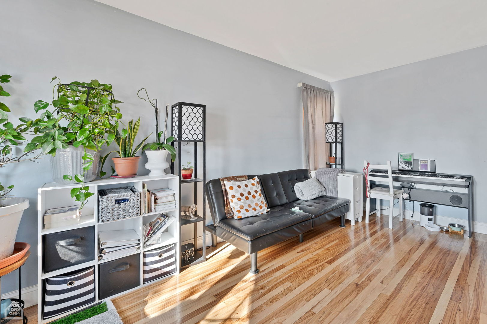 3736 West 70th Street Chicago IL 60629