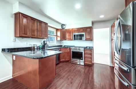 11 Birchwood Avenue Deerfield IL 60015