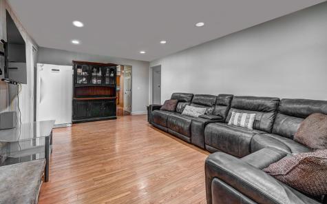 11 Birchwood Avenue Deerfield IL 60015
