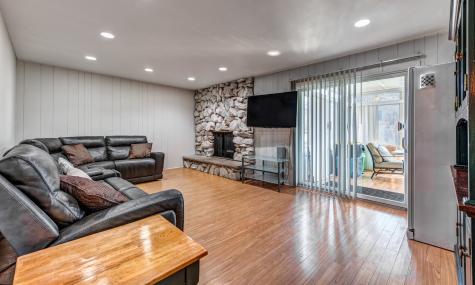 11 Birchwood Avenue Deerfield IL 60015