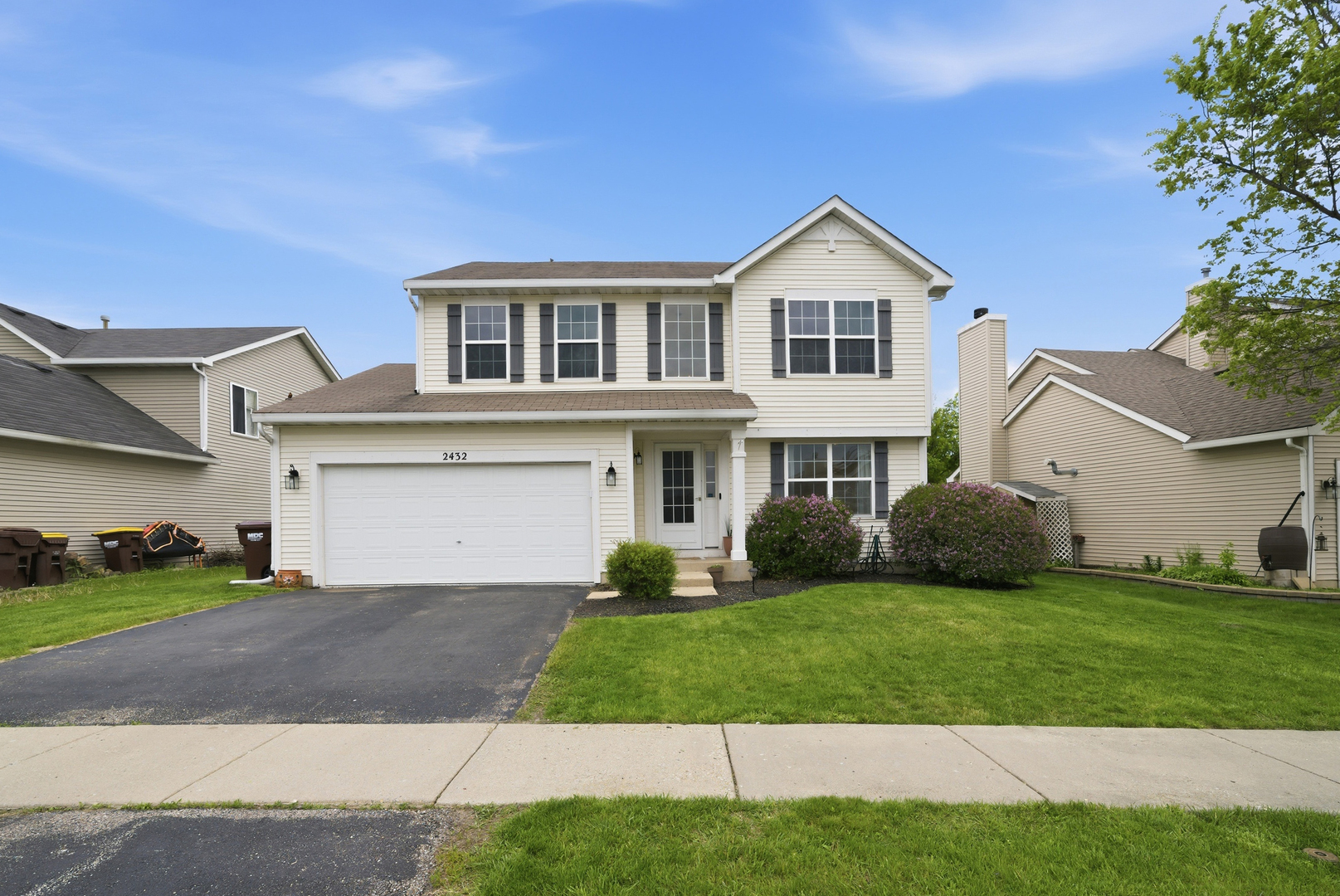 2432 Waterleaf Lane Woodstock IL 60098
