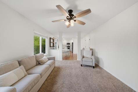 2432 Waterleaf Lane Woodstock IL 60098