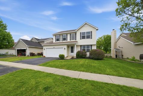 2432 Waterleaf Lane Woodstock IL 60098
