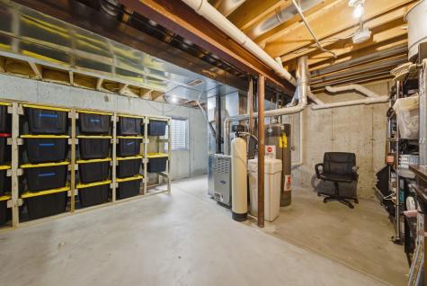 2432 Waterleaf Lane Woodstock IL 60098