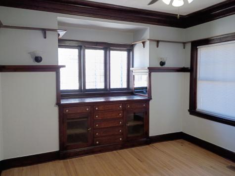 1445 10TH Street Moline IL 61265