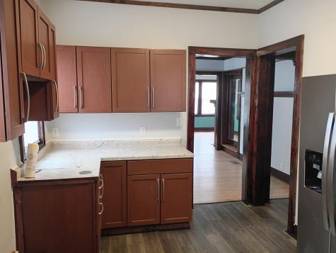 1445 10TH Street Moline IL 61265