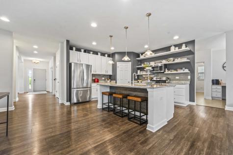 1251 West Thomas Road Wheaton IL 60187