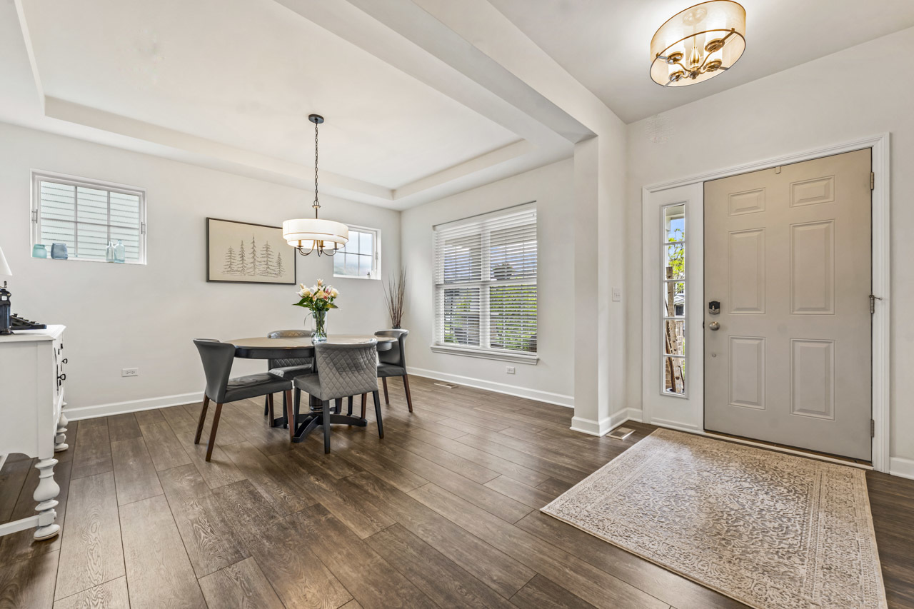 1251 West Thomas Road Wheaton IL 60187