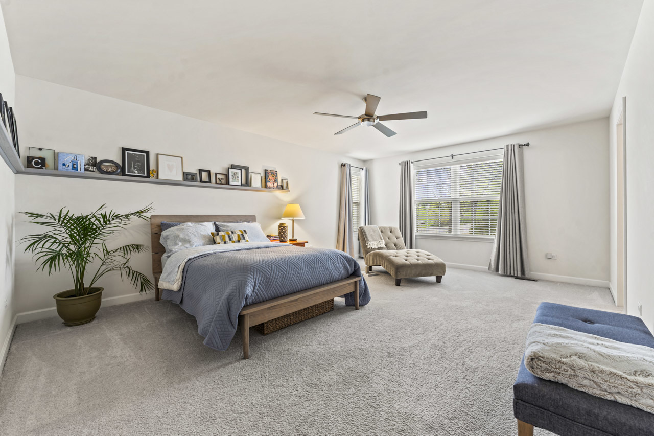 1251 West Thomas Road Wheaton IL 60187