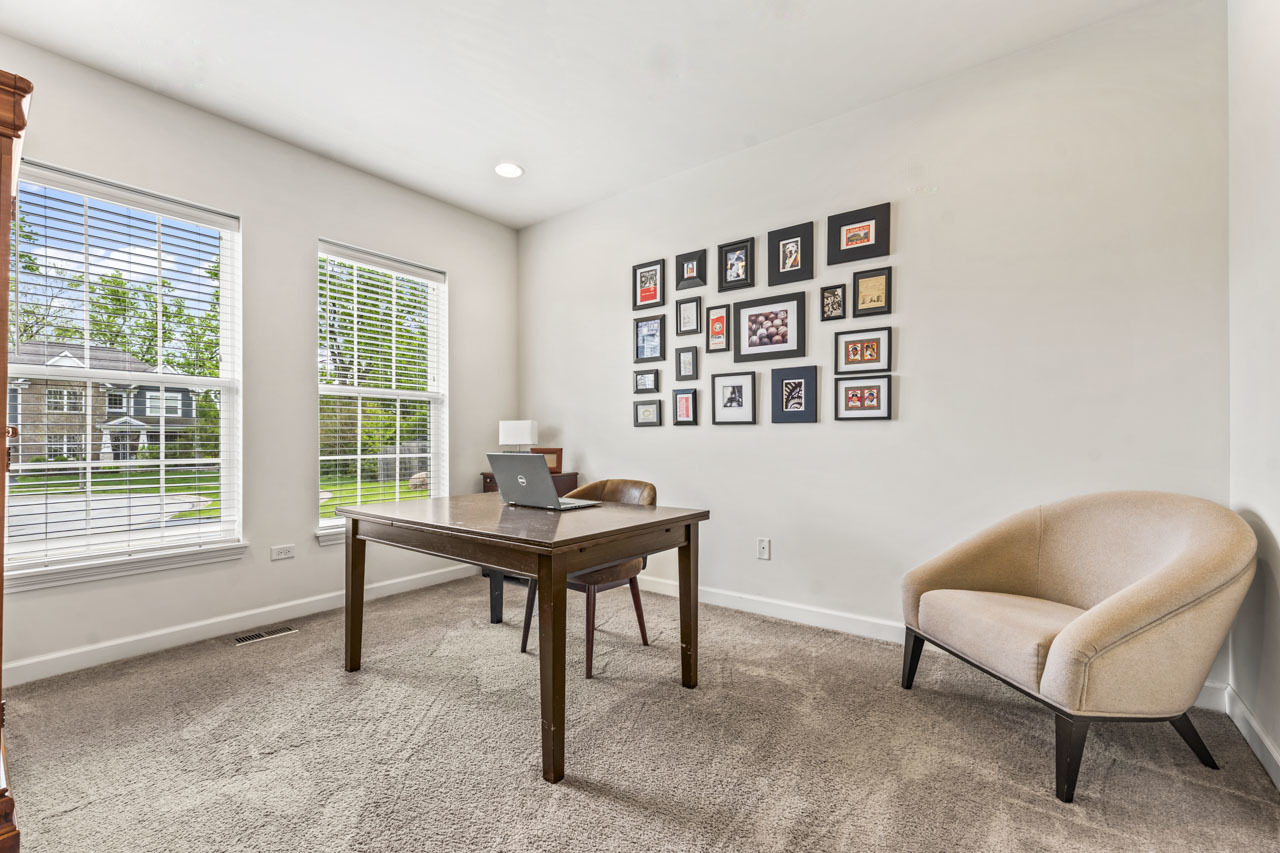 1251 West Thomas Road Wheaton IL 60187