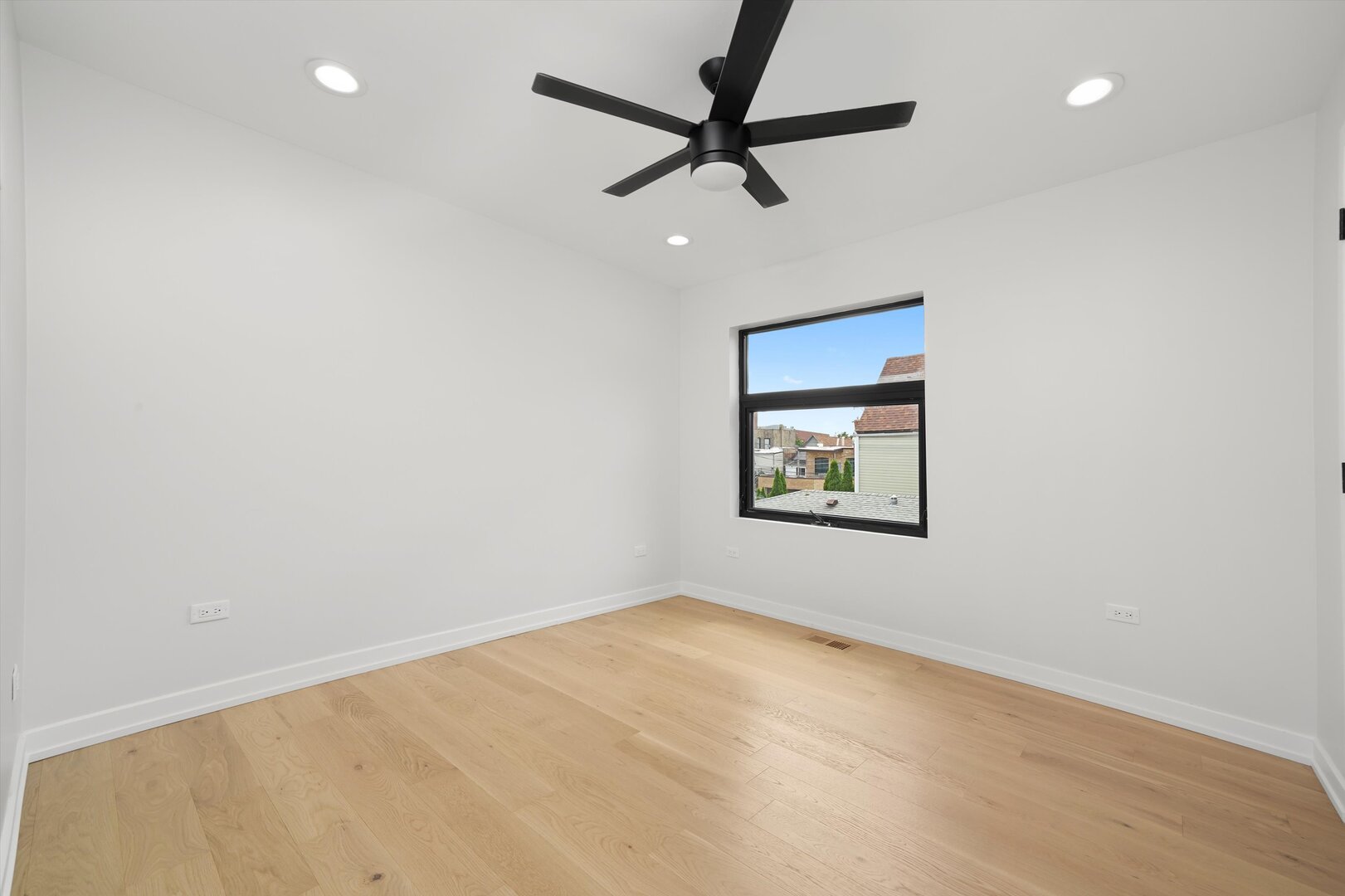 3027 North Elbridge Avenue Chicago IL 60618