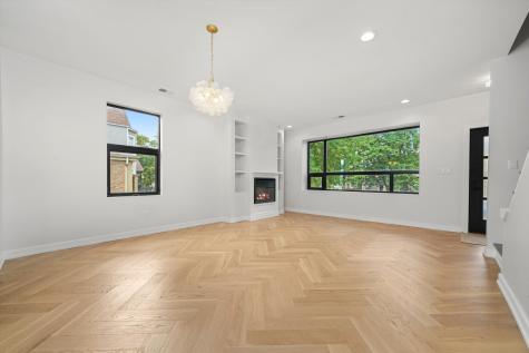 3027 North Elbridge Avenue Chicago IL 60618