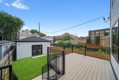 3027 North Elbridge Avenue Chicago IL 60618