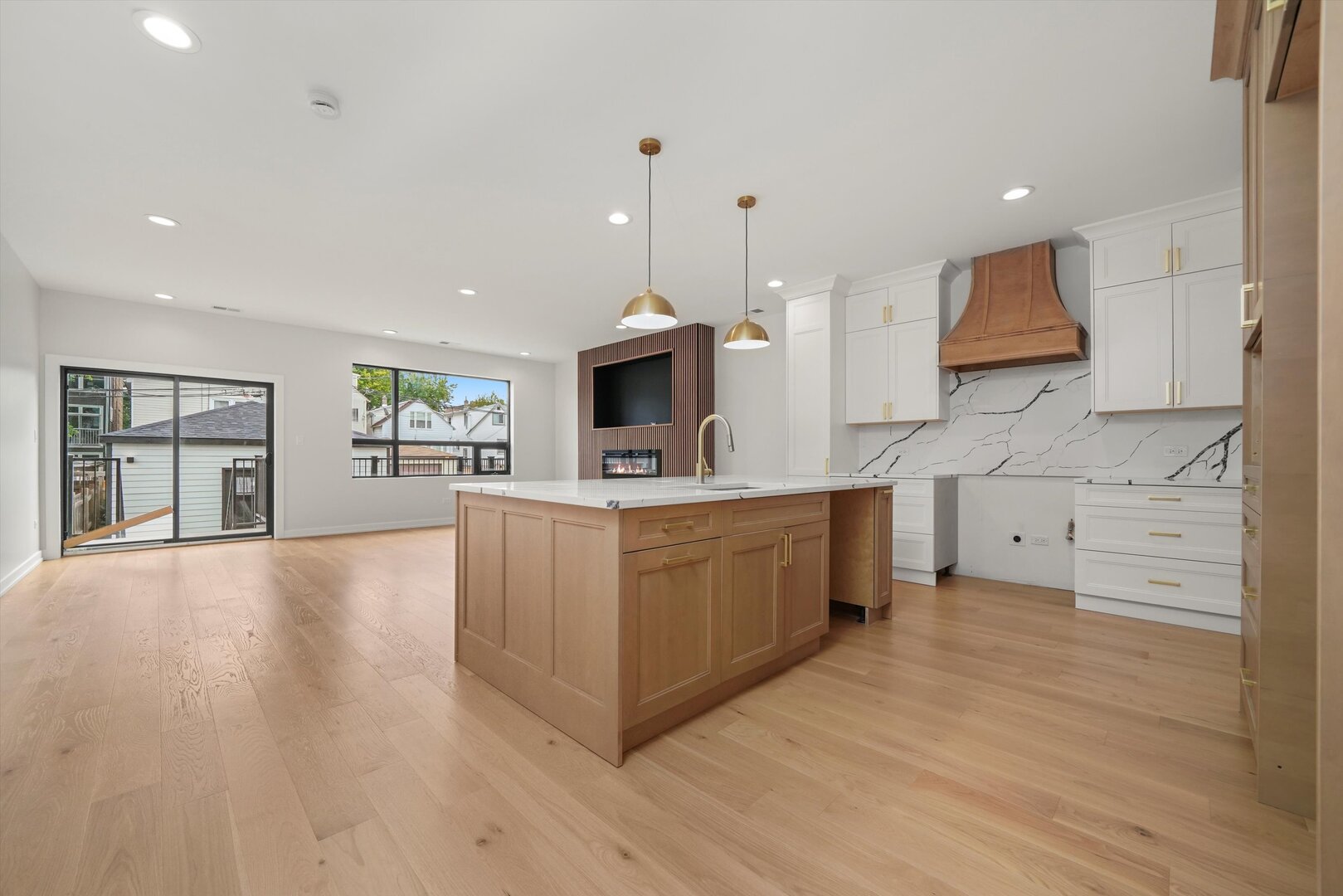 3027 North Elbridge Avenue Chicago IL 60618