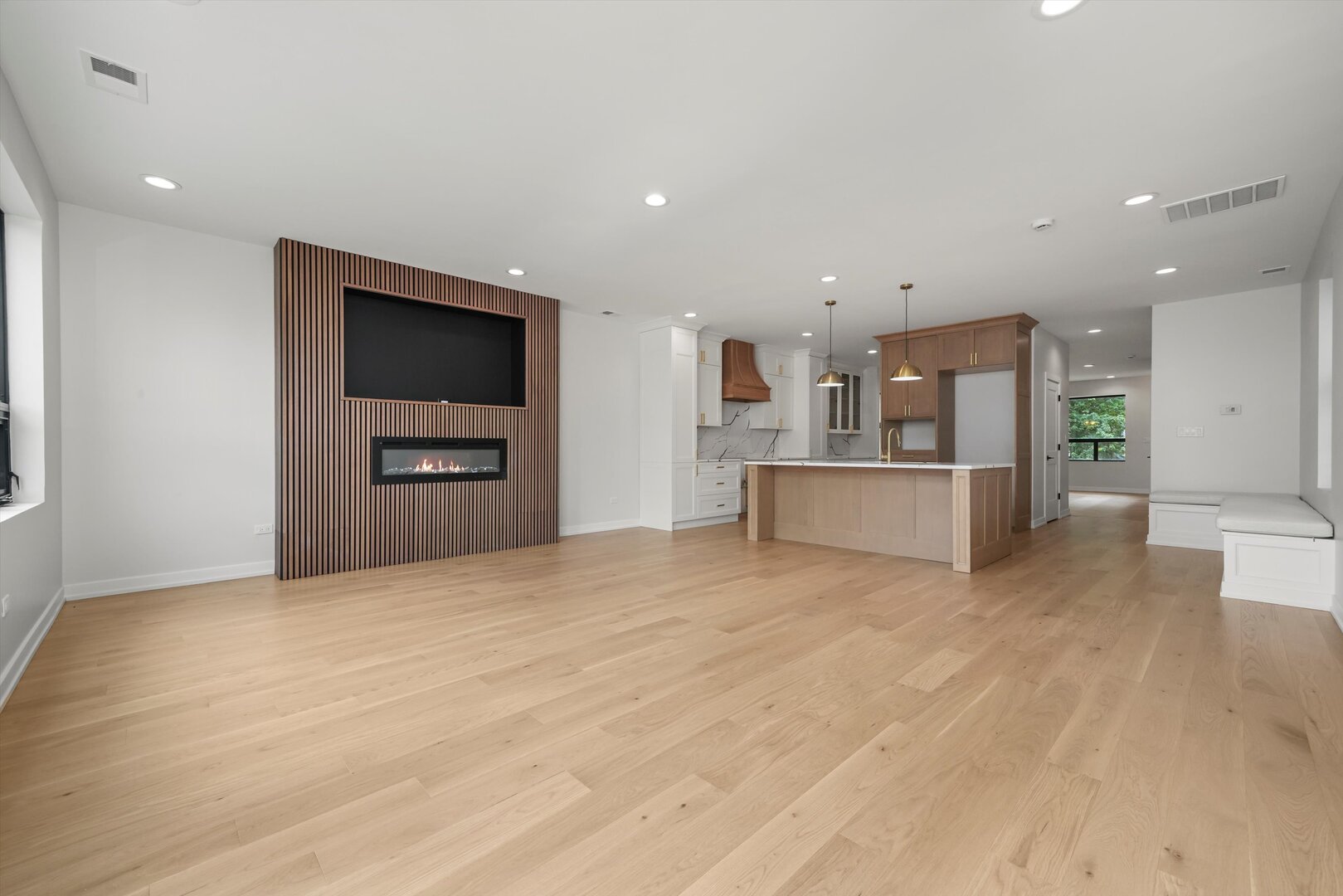 3027 North Elbridge Avenue Chicago IL 60618