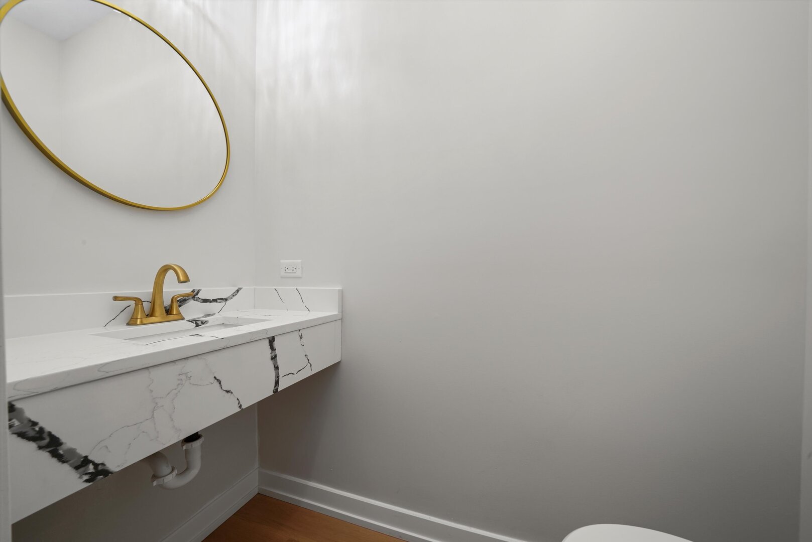 3027 North Elbridge Avenue Chicago IL 60618