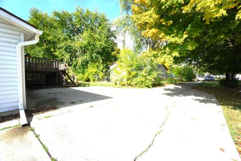 5015 Valentine Place Rockford IL 61108