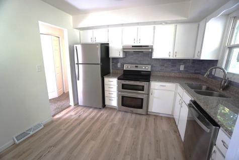 5015 Valentine Place Rockford IL 61108