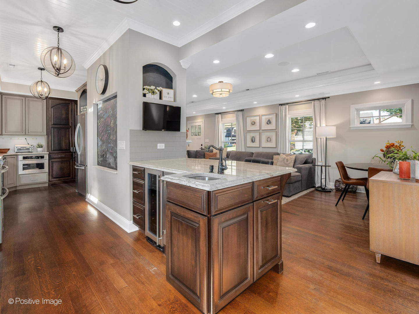 448 West Vallette Street Elmhurst IL 60126