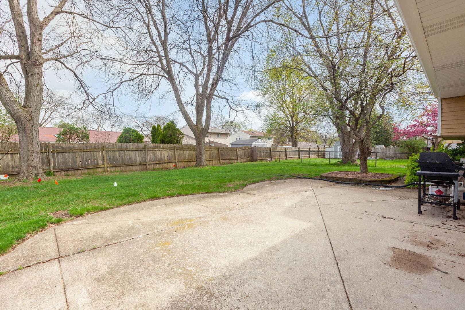 935 Brower Drive Roselle IL 60172