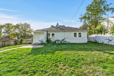430 Hollister Avenue Rockford IL 61108