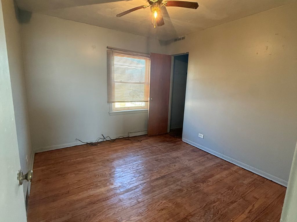 12484 South Michigan Avenue Chicago IL 60628