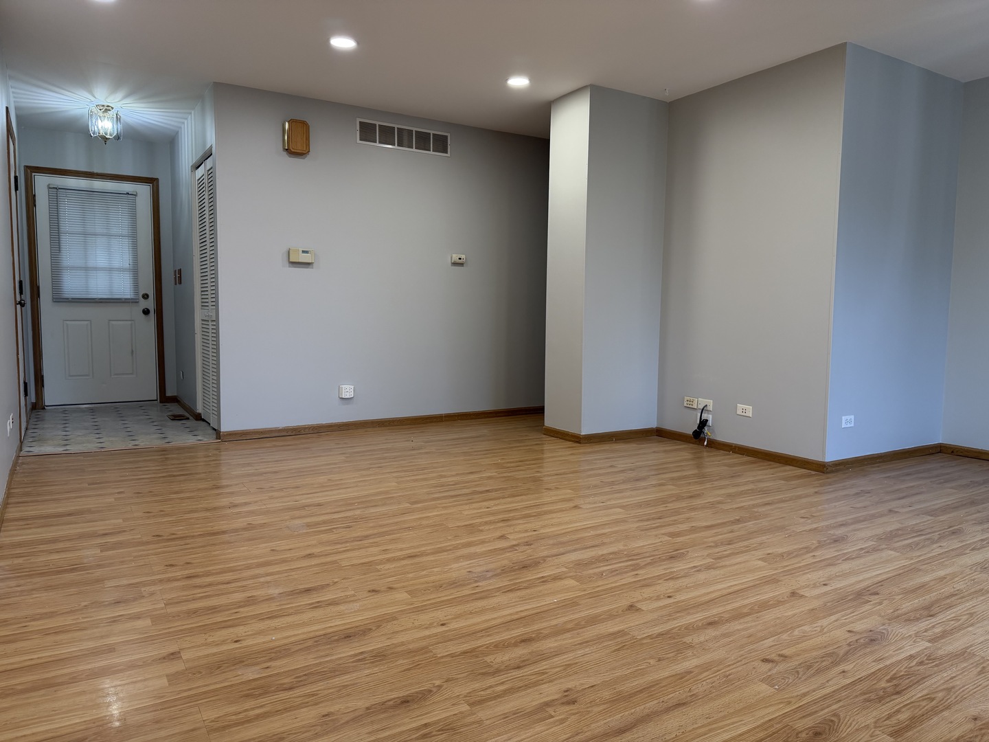 3115 Village Green Drive Aurora IL 60504