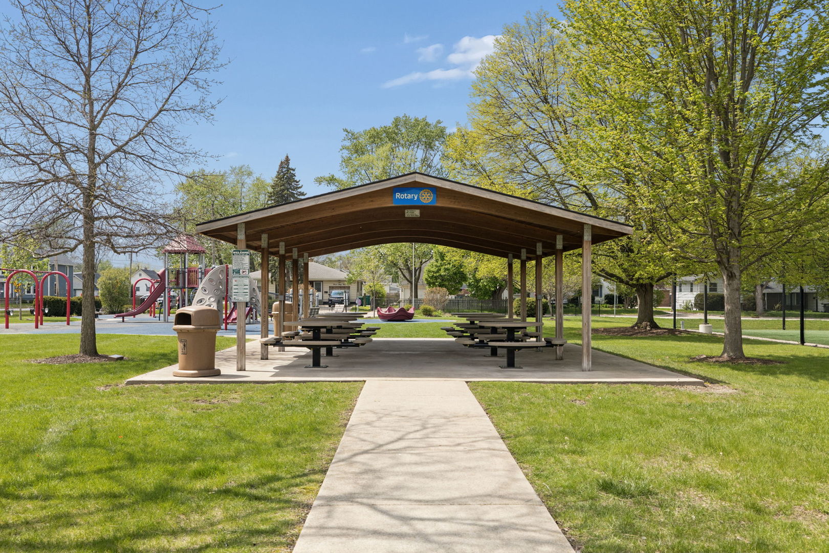 809 East Division Street Lockport IL 60441