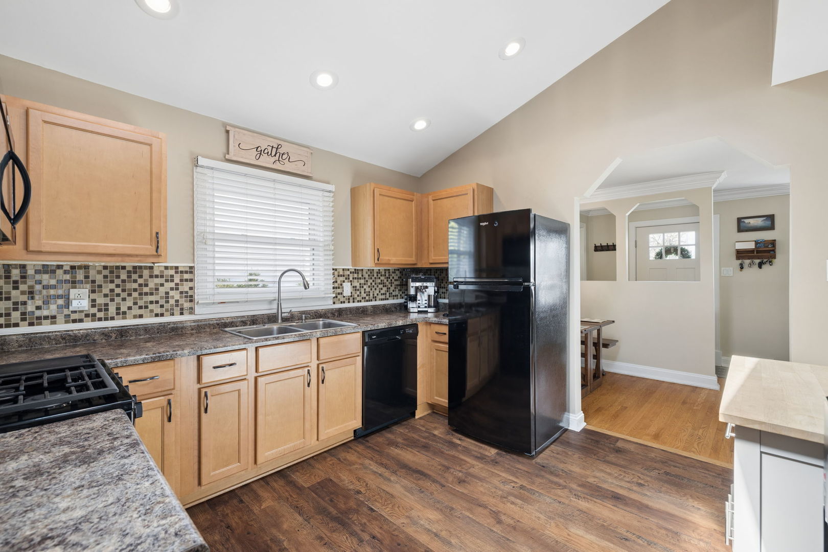 809 East Division Street Lockport IL 60441