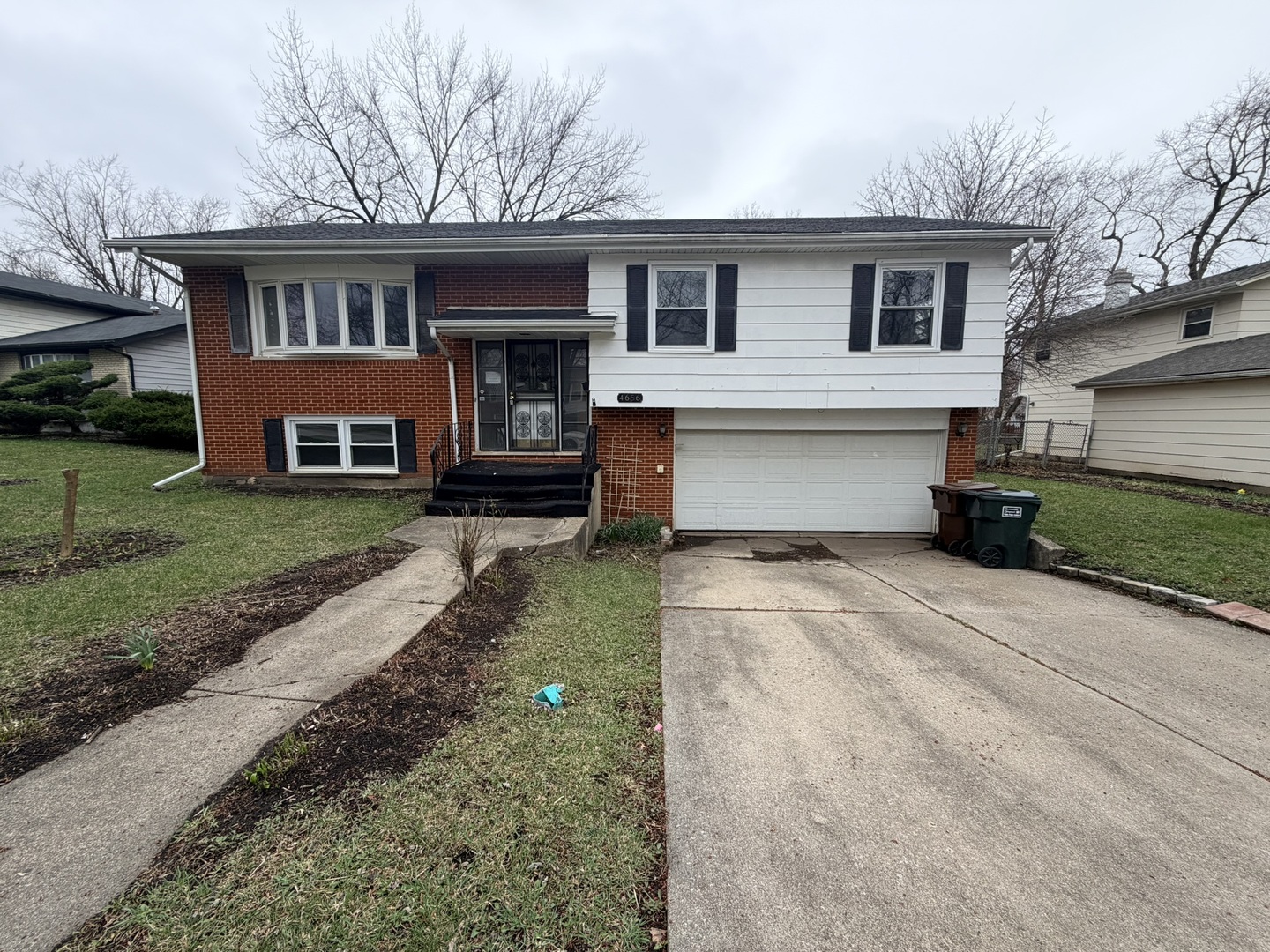 4656 176TH Place Country Club Hills IL 60478